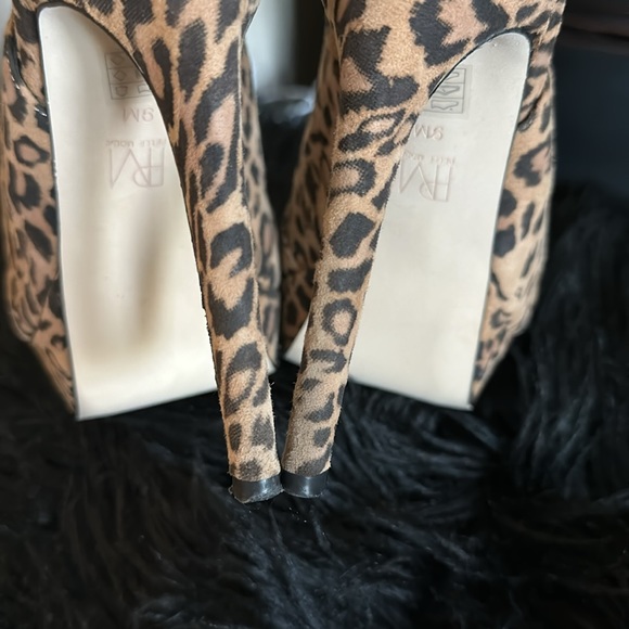 Pelle Moda - Picture 4 of 7